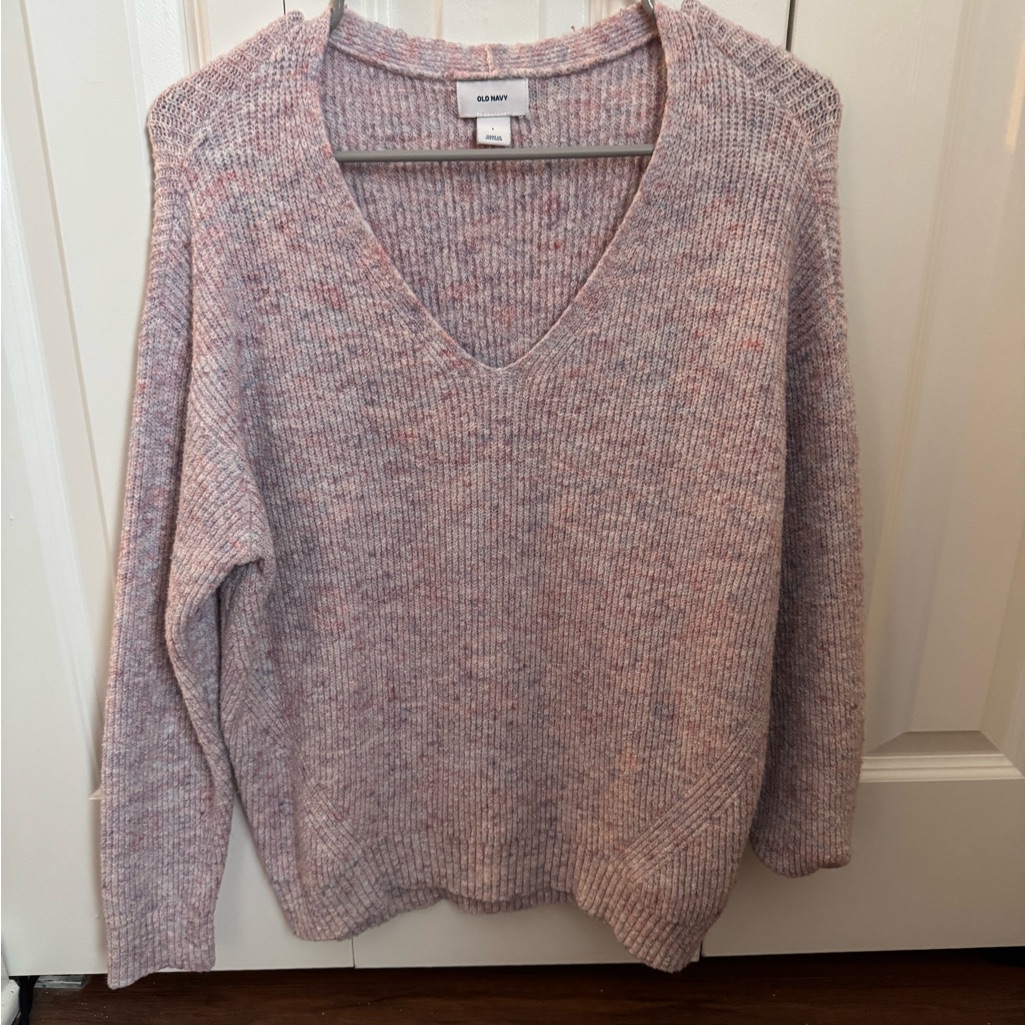 Old Navy V-Neck Sweater In Soft Pink